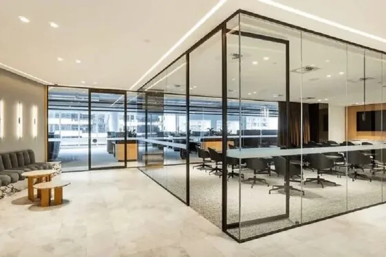 Office-Frameless-Glass-Partition-Dubai-–-UAE-971524790625-1