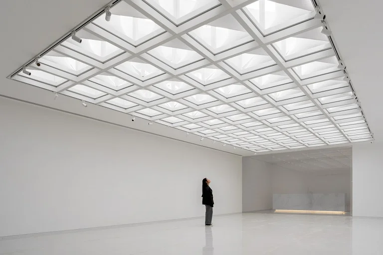 sky-light-gallery-peoples-architecture-office_1